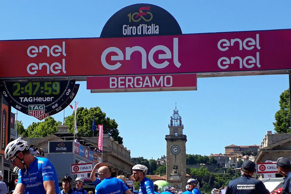 Andy's long weekend to Santini and the Giro D'Italia